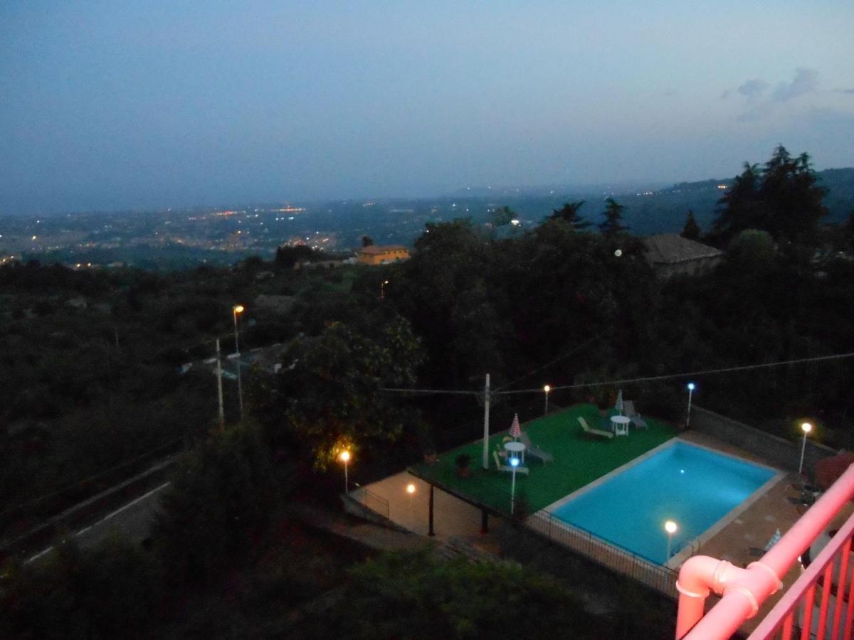 Al Villino Sunrise In Villa Con Piscina Ed Idromassaggio SantʼAlfio Buitenkant foto